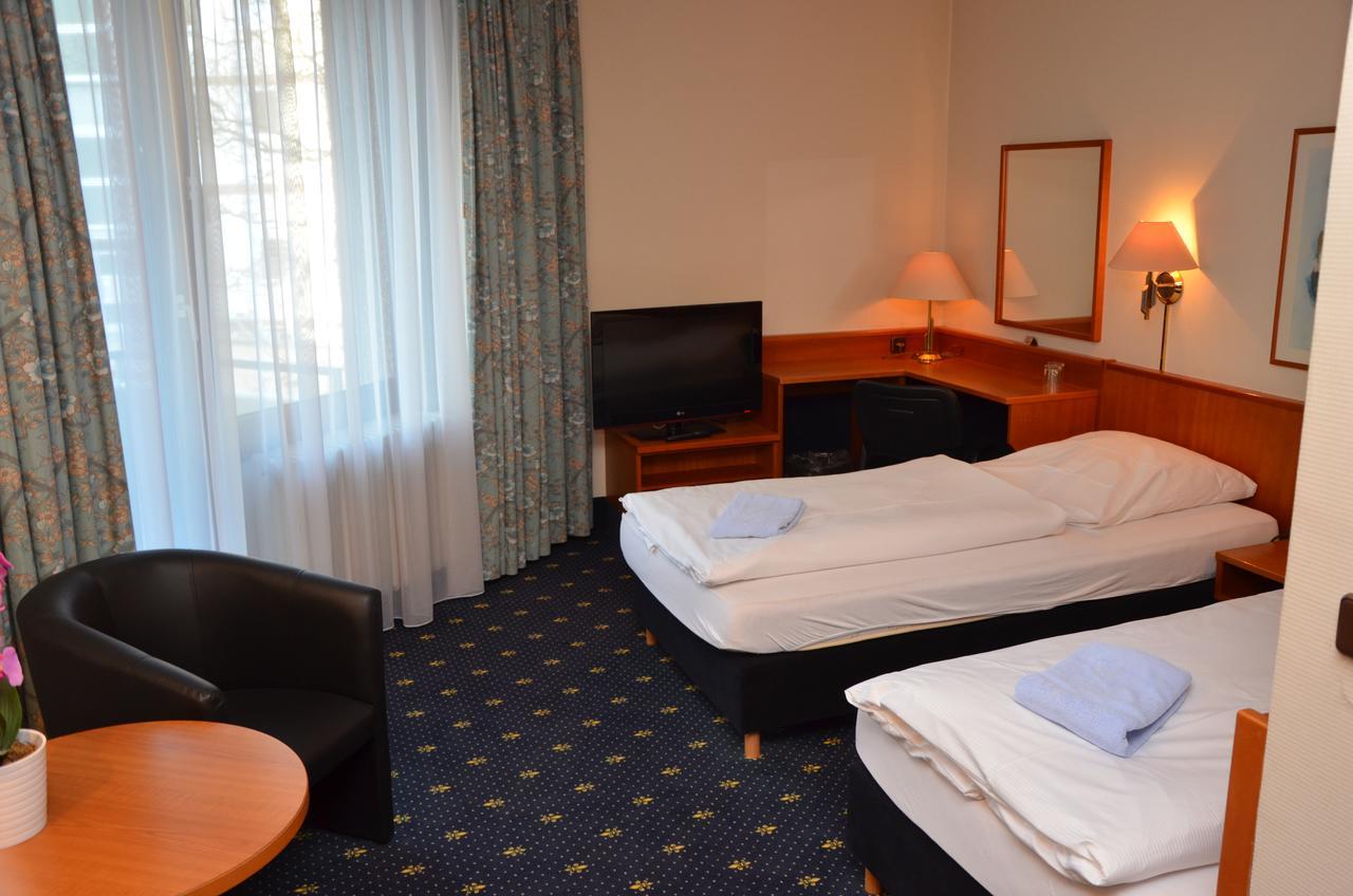 Karaman Group Hotel Bad Nenndorf Eksteriør bilde