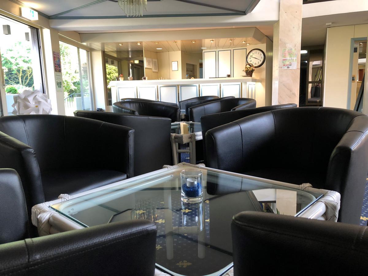 Karaman Group Hotel Bad Nenndorf Eksteriør bilde